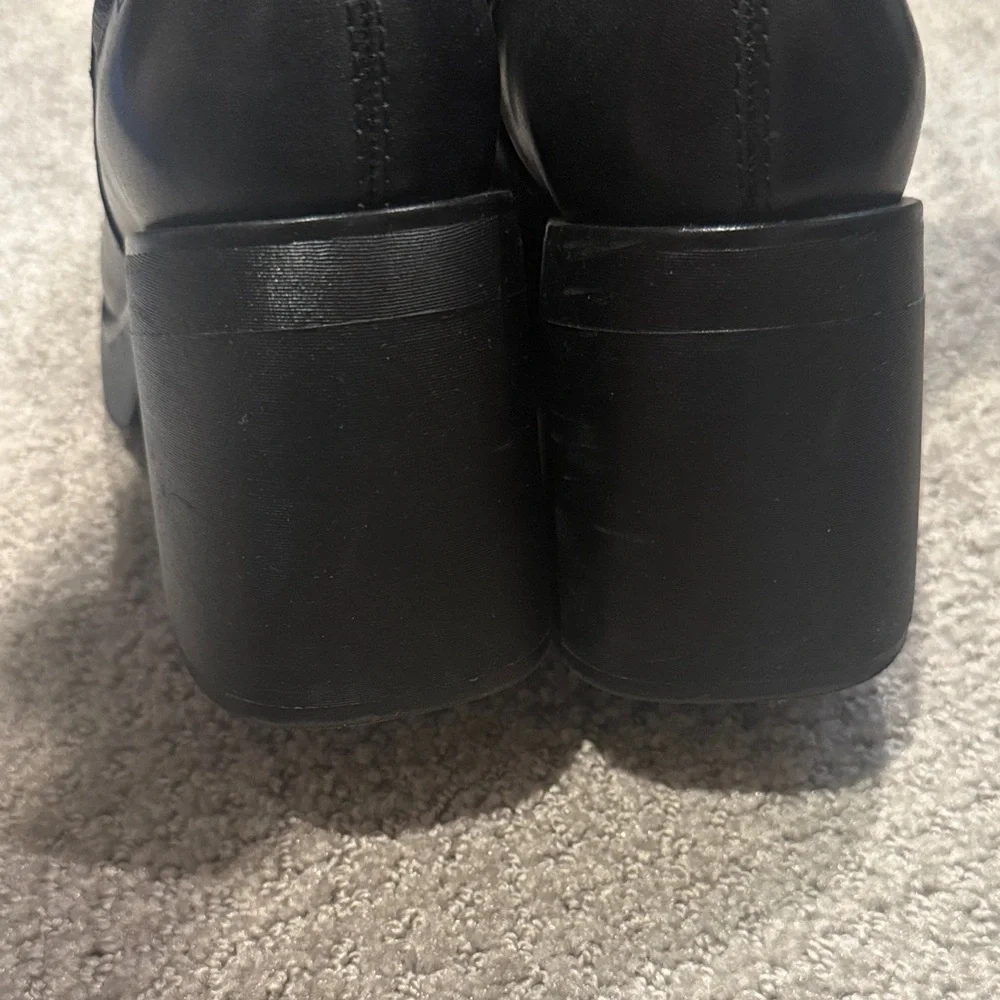 Vagabond Brooke Black Knee-High Chunky Heel Boots - Picture 4 of 6